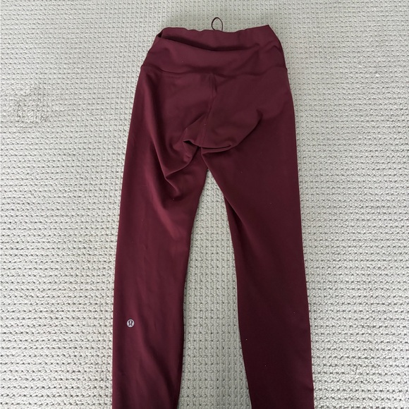 lululemon Bauer Colab Burgundy Leggings - Picture 2 of 3